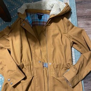 Patagonia barn jacket